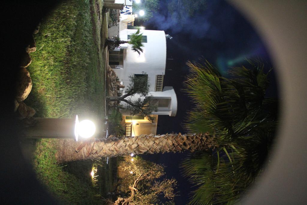 B&B Villa กัลลีโปลี ภายนอก รูปภาพ