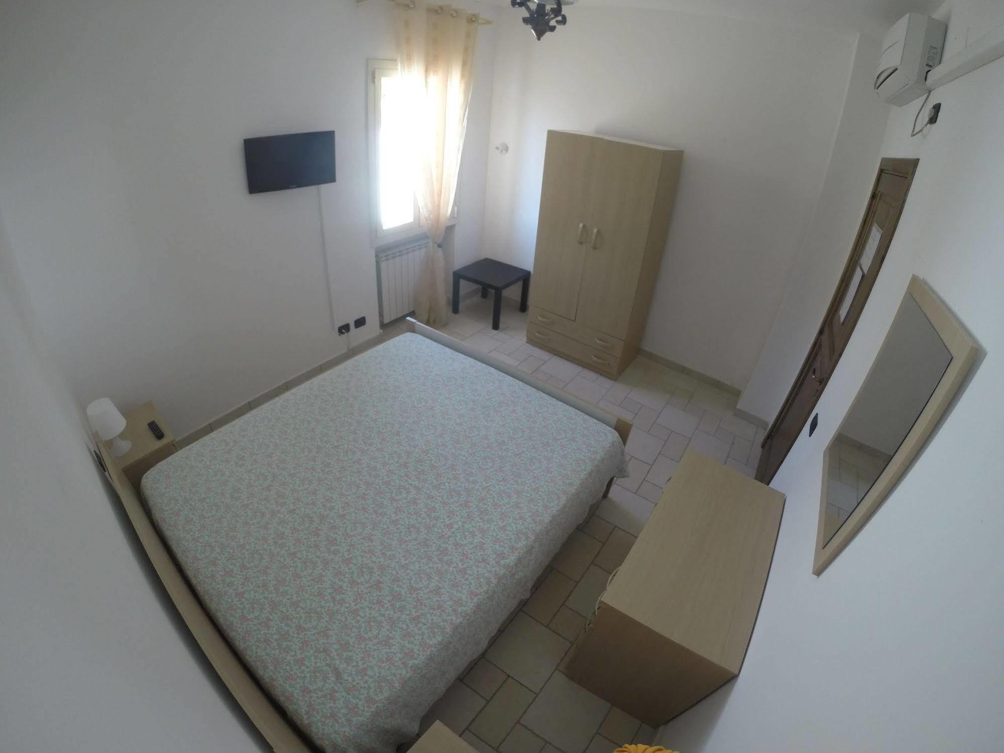 B&B Villa กัลลีโปลี ภายนอก รูปภาพ