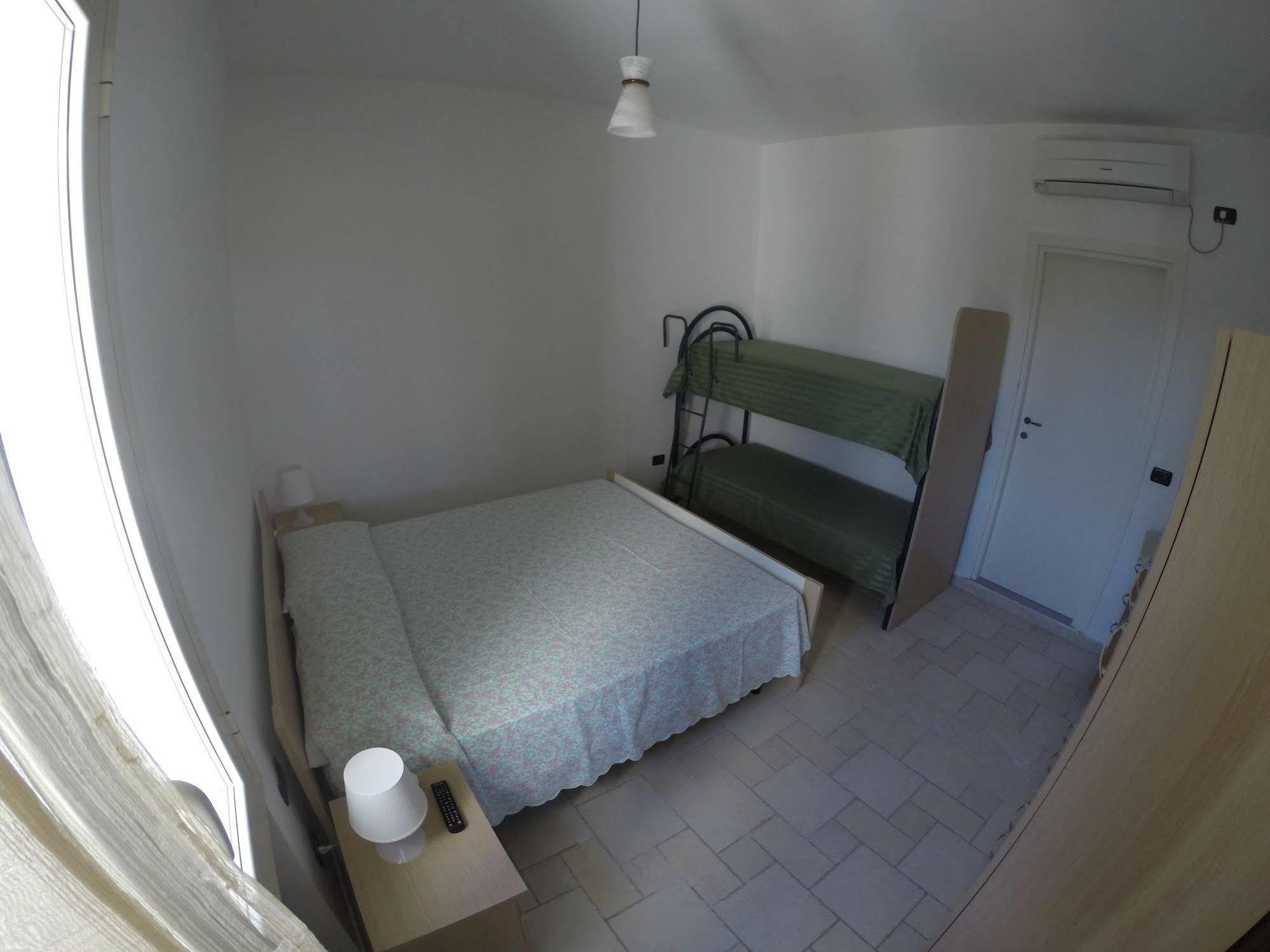 B&B Villa กัลลีโปลี ภายนอก รูปภาพ