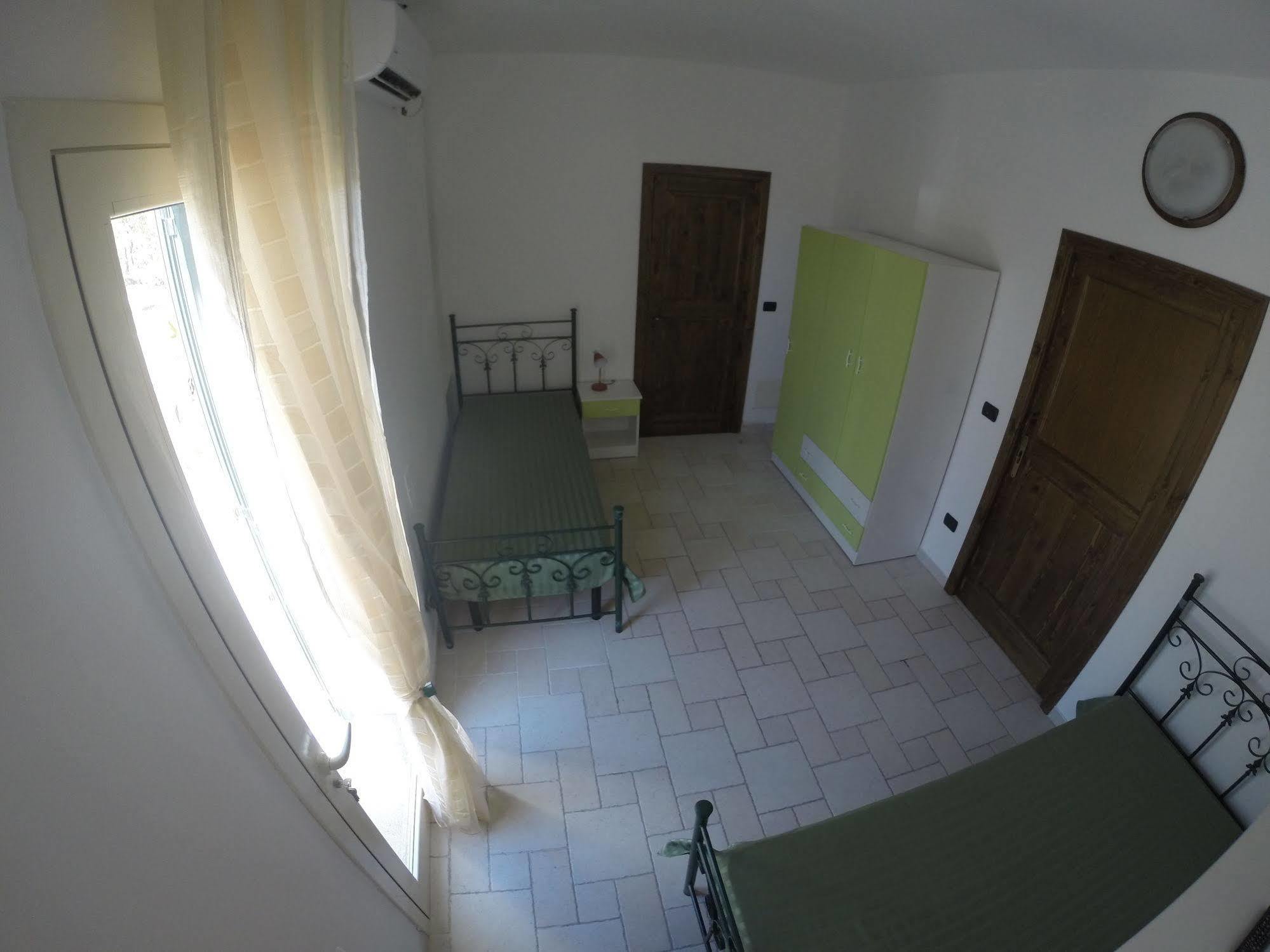 B&B Villa กัลลีโปลี ภายนอก รูปภาพ