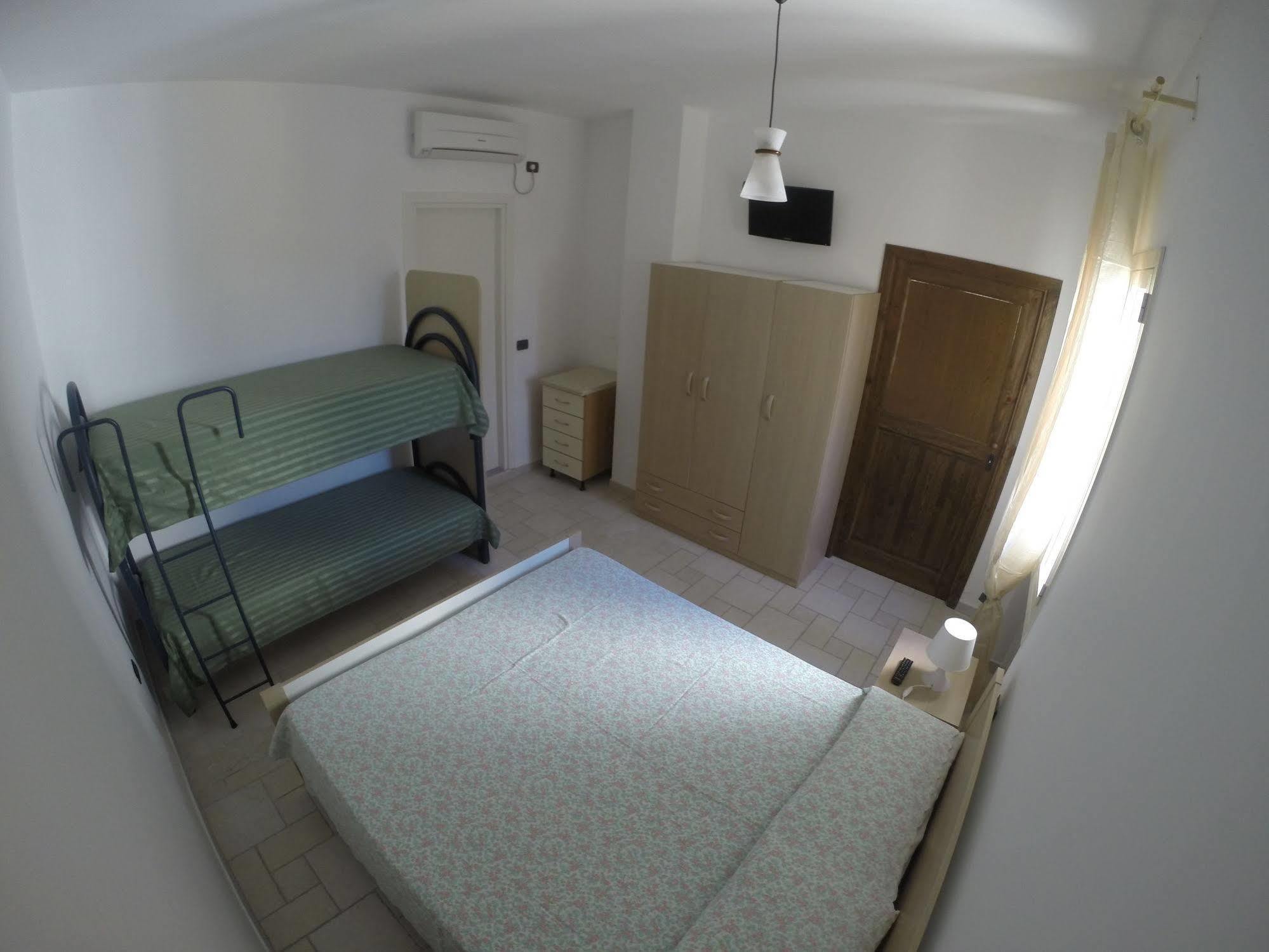 B&B Villa กัลลีโปลี ภายนอก รูปภาพ