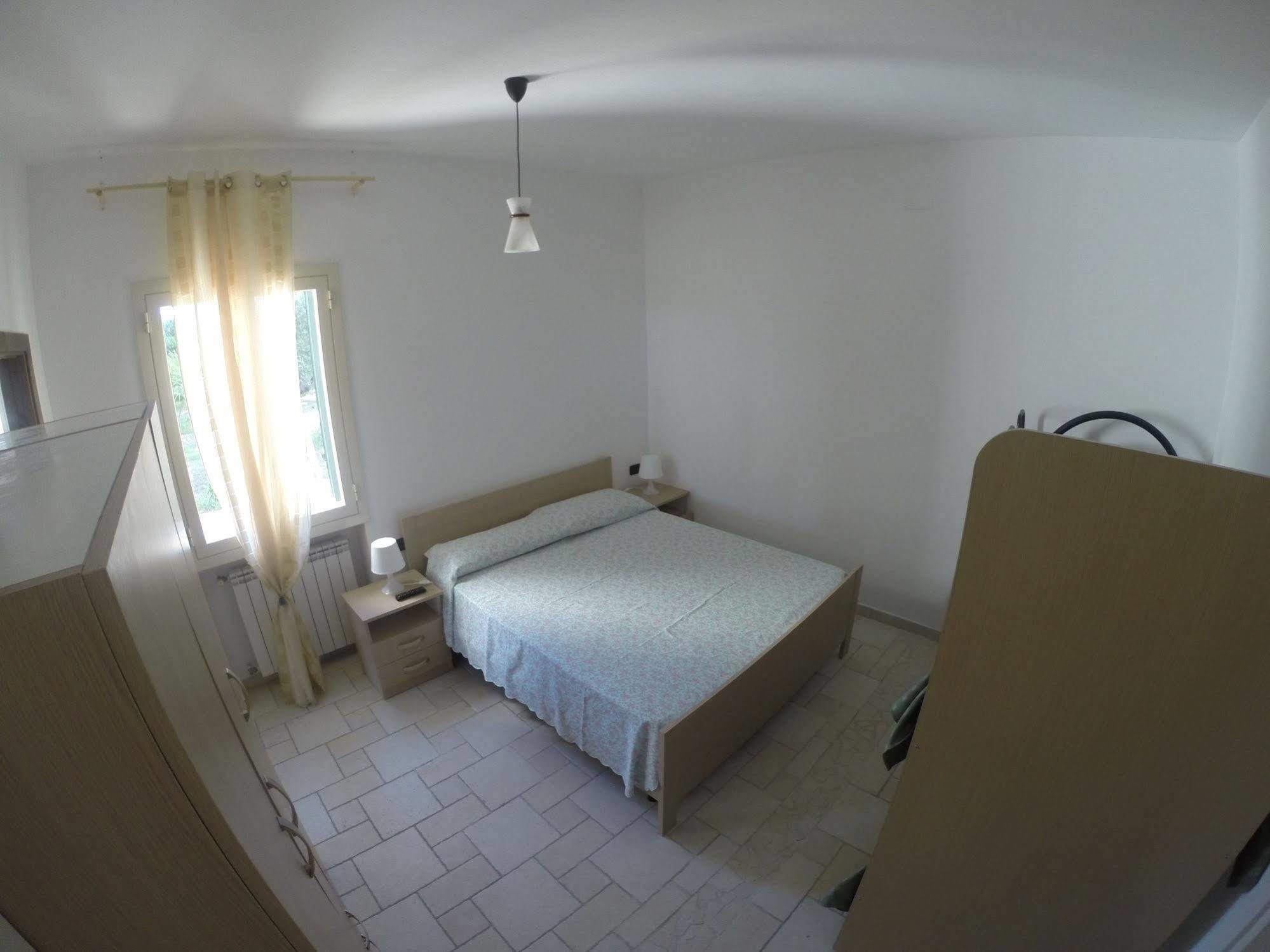 B&B Villa กัลลีโปลี ภายนอก รูปภาพ