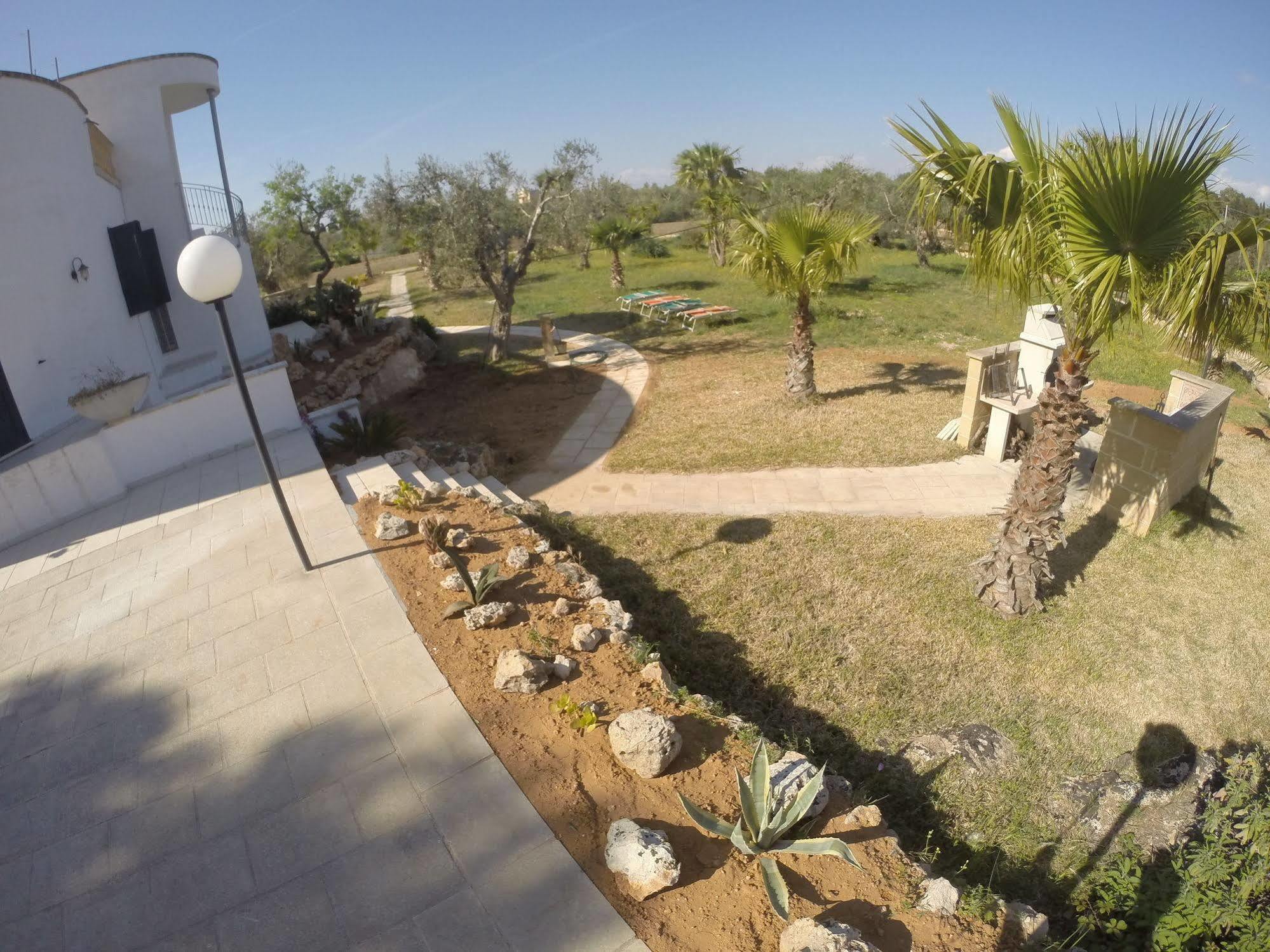 B&B Villa กัลลีโปลี ภายนอก รูปภาพ