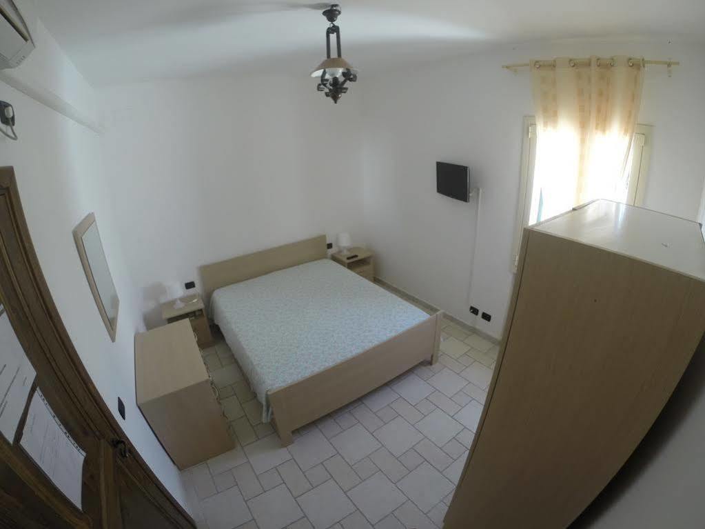 B&B Villa กัลลีโปลี ภายนอก รูปภาพ